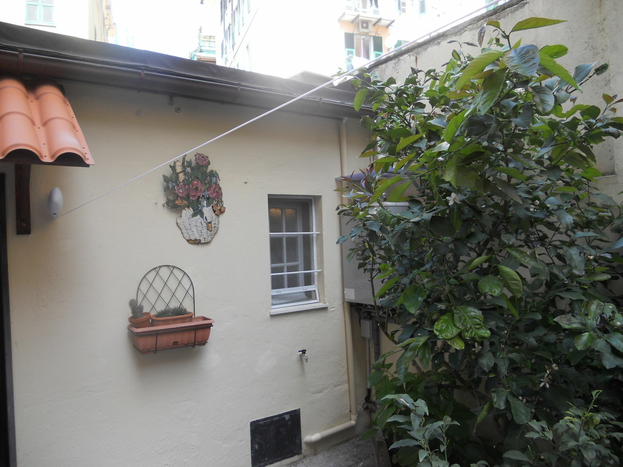 Casa Acquario Centro Mamaisongenova Exterior photo